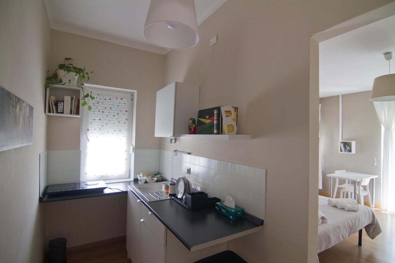 Bed and Breakfast Le Stanze Di Adele LʼAquila Exterior foto